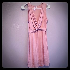 Flowy light pink dress